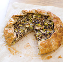 Mushroom and leek galette with Gorgonzola