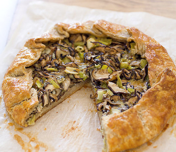 Mushroom and leek galette with Gorgonzola