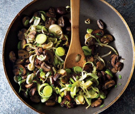 Mushroom and leek sauté