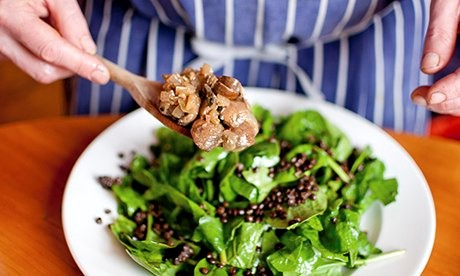Mushroom and lentils salad with feta