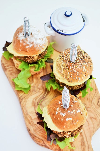 Mushroom and lentils sliders (mini burgers)