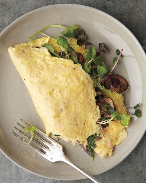Mushroom-and-microgreen omelet