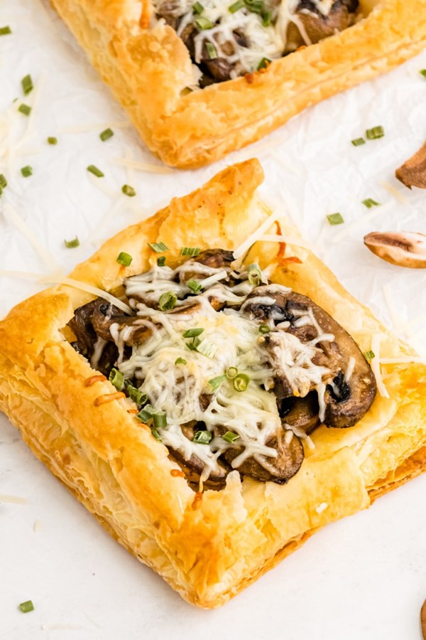 Mushroom and pecorino tarts