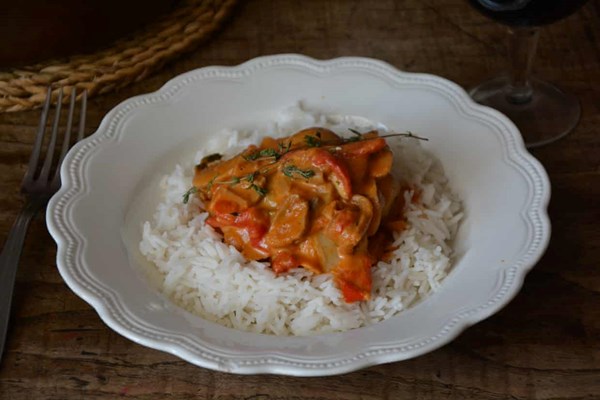 Mushroom and pepper goulash 