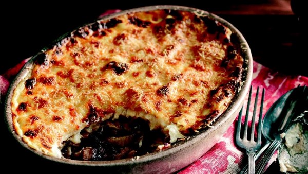 Mushroom and roasted fennel lasagne