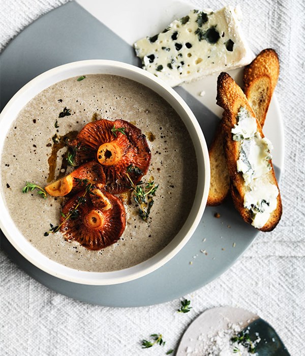 Mushroom and thyme soup with Roquefort croûtons