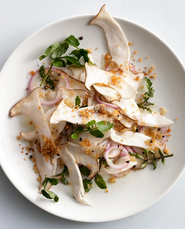 Mushroom and watercress salad with breadcrumbs