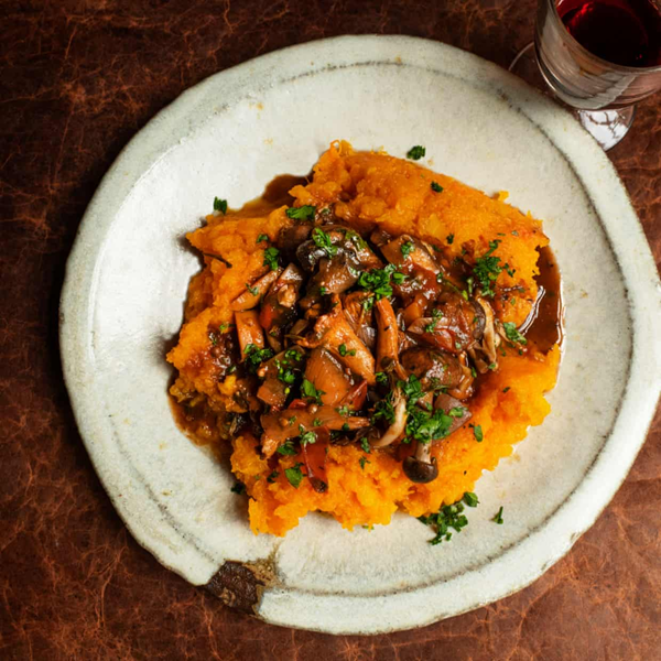 Mushroom Bourguignon, mashed carrots