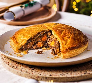 Mushroom Bourguignon pithivier