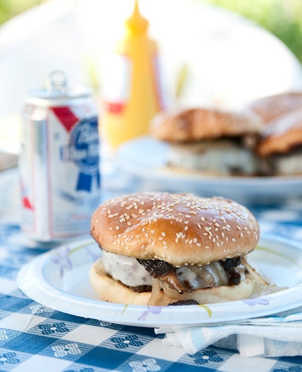 Mushroom burgers