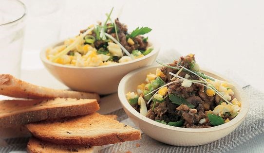 Mushroom caviar with garlic-rubbed rye toasts