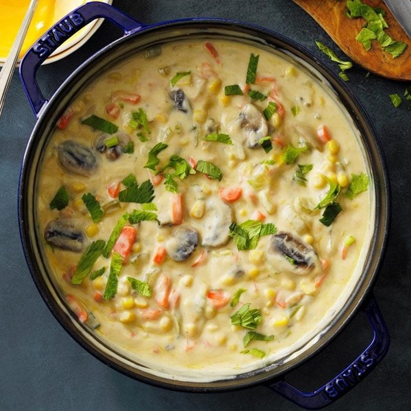 Mushroom corn chowder