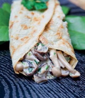 Mushroom crepes with cream