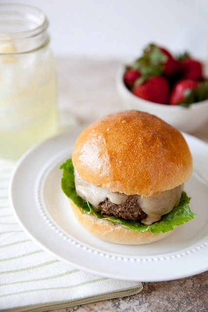 Mushroom Gouda burgers 
