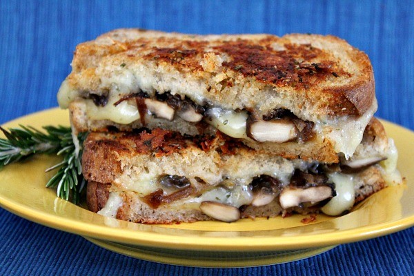 Mushroom grilled cheese with balsamic-caramelized onions recipe | Eat ...