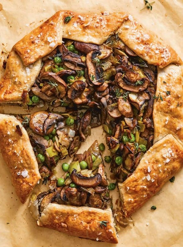 Mushroom-leek galette