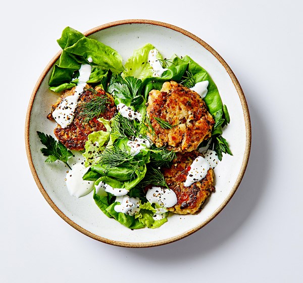Mushroom patties with sour cream and herbs