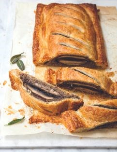 Mushroom, sage & onion Wellington