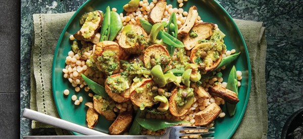 Mushroom “scallops” with Spanish-style olive-herb sauce