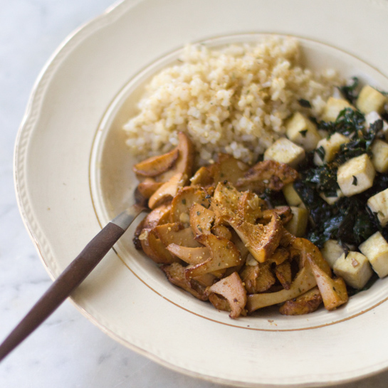 Mushroom shichimi rice bowl