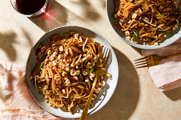 Mushroom slippery noodles