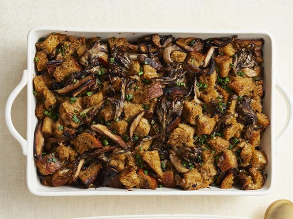 Mushroom-sourdough stuffing 
