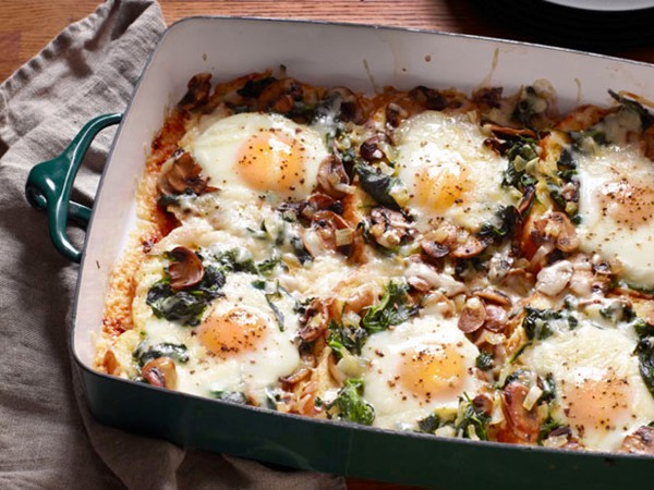 Mushroom-spinach baked eggs