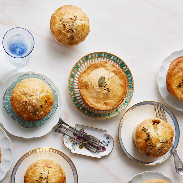 Mushroom-thyme pot pies