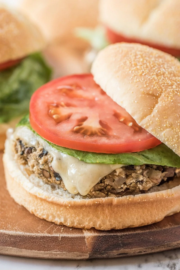 Mushroom veggie burgers