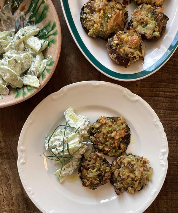 Mushrooms stuffed with anchovies, breadcrumbs and herbs