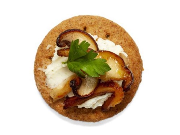Mushrooms with herb cheese