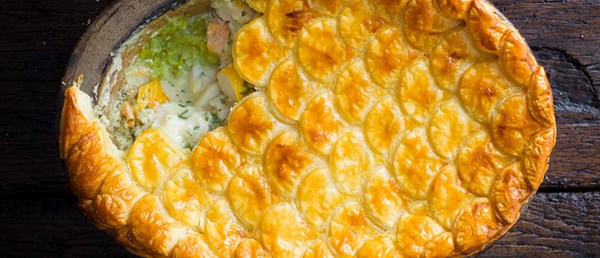 Mushy pea fish pie