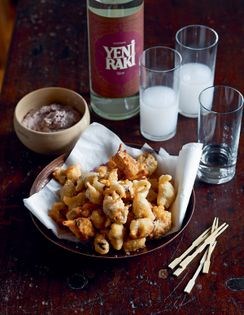 Mussel fritters (Midye tava)