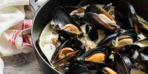 Mussel stew with bacon, cider, and cream