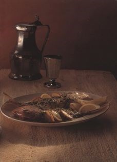 Mussels and clams in tomato and wine sauce (Mejillones y almejas en salsa de tomate y vino blanco)
