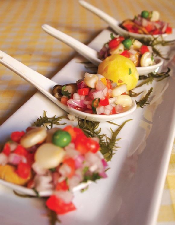 Mussels Chalaca-style (Choros a la Chalaca)
