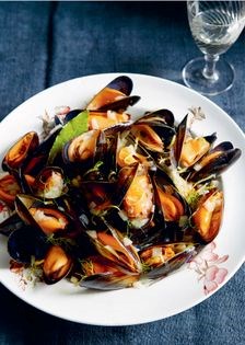 Mussels, fennel and wine