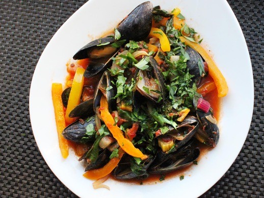Mussels with chard and tomatoes