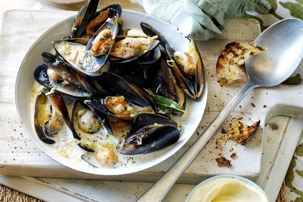 Mussels with habanero sauce
