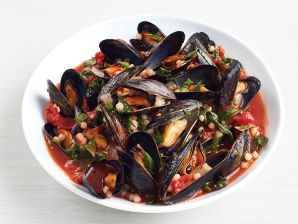 Mussels with Israeli couscous