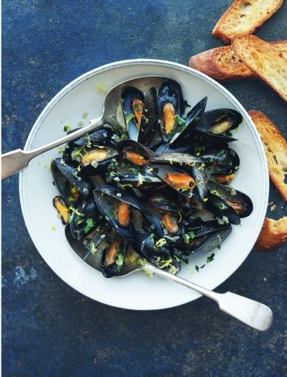 Mussels with lemon & ale