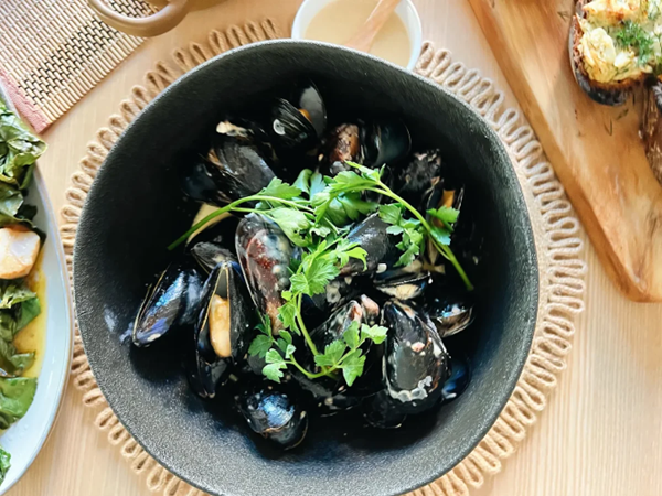 Mussels with miso mayonnaise