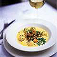 Mussels with potato dumplings and spinach