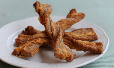 Mustard-cheese twists