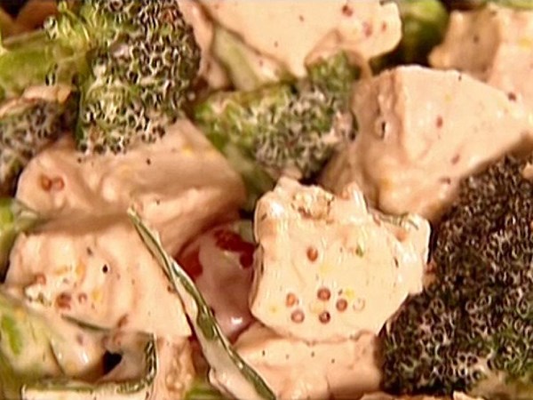 Mustard chicken salad