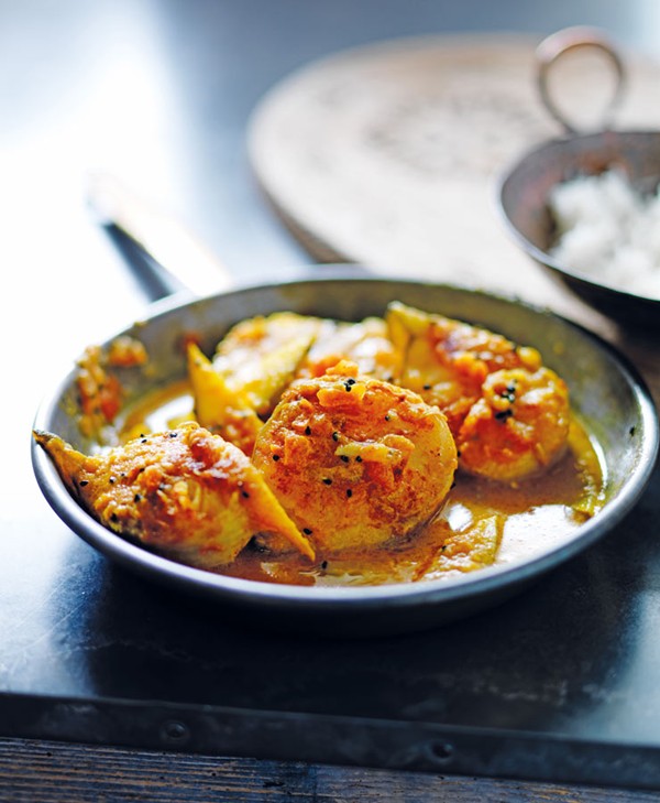 Mustard fish and mango curry (Shorshey macch)
