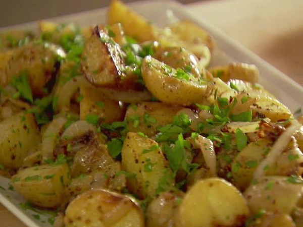 Mustard-roasted potatoes