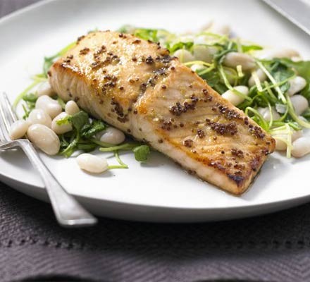 Mustard salmon with lemon, cannellini beans and rocket