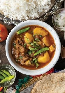 Mutton curry with potatoes (Aaloo gosht)