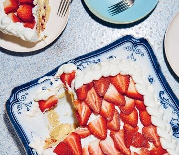 My Grandma’s berry & cream cake